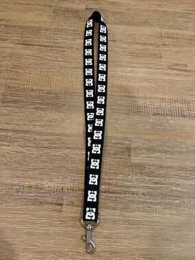 DC Lanyard